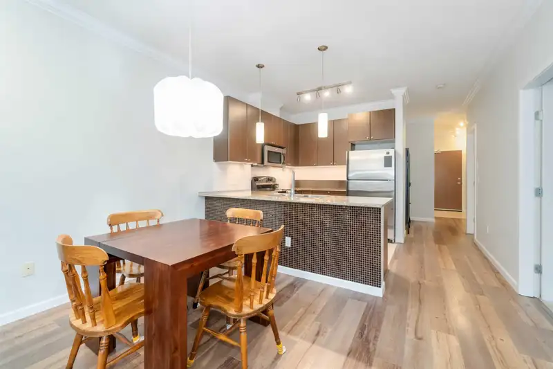 302 2484 WILSON AVENUE - photo 2 of 39