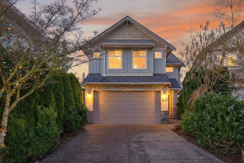 2363 157A STREET - photo 1 of 25