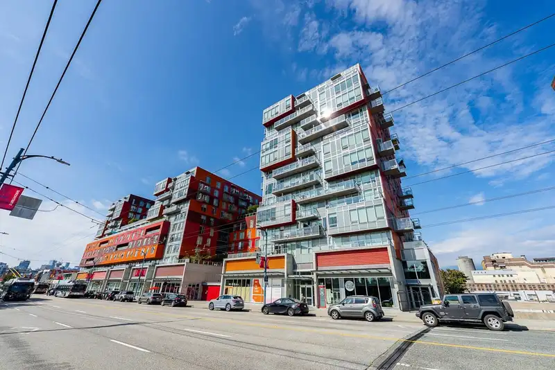 360 955 E HASTINGS STREET - photo 1 of 40