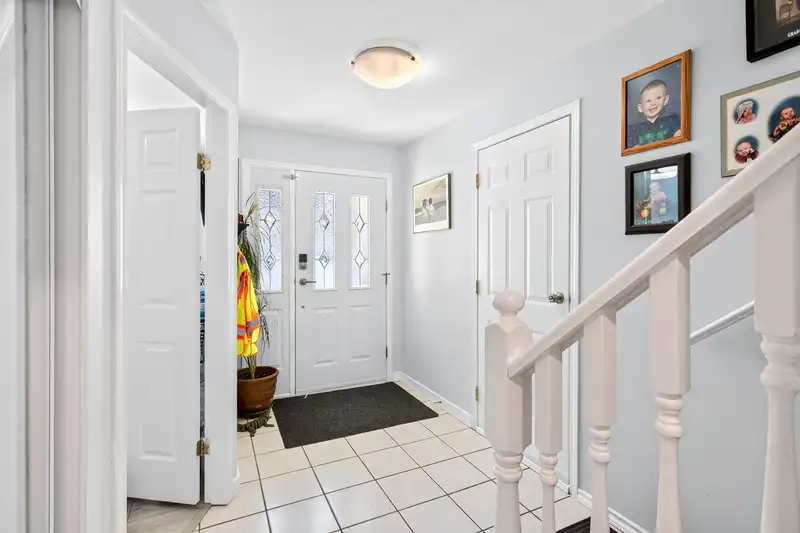 7755 ALDER STREET - photo 4 of 40