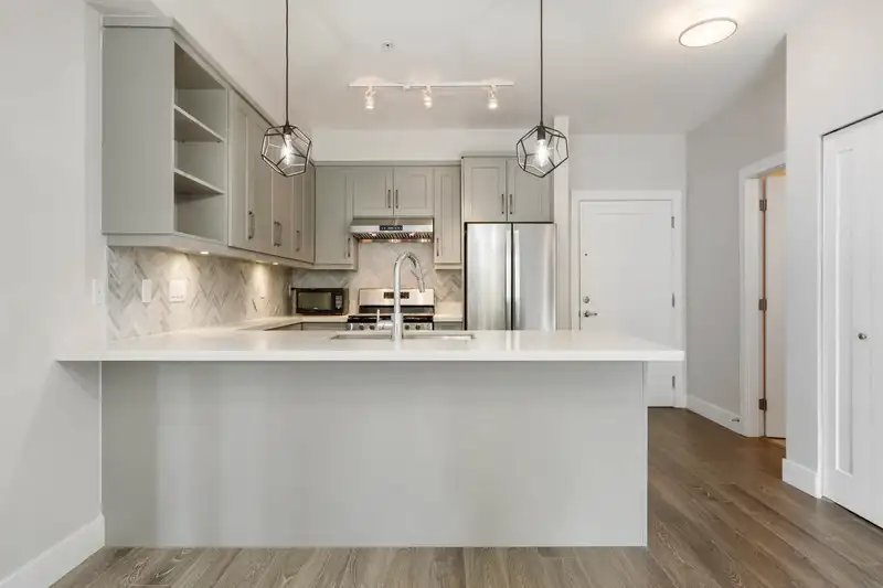 309 14550 WINTER CRESCENT - photo 4 of 40