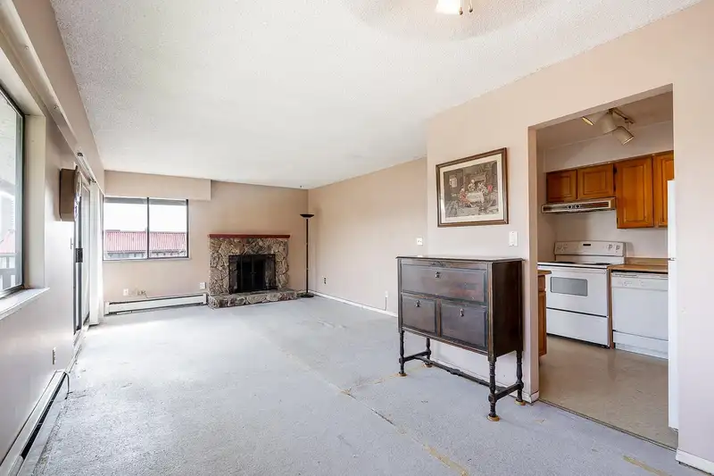 310 316 CEDAR STREET - photo 2 of 29