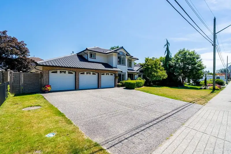 12780 227TH STREET - photo 2 of 39