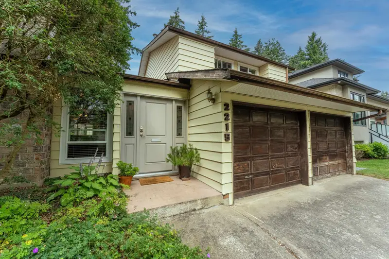 2215 153A STREET - photo 3 of 25