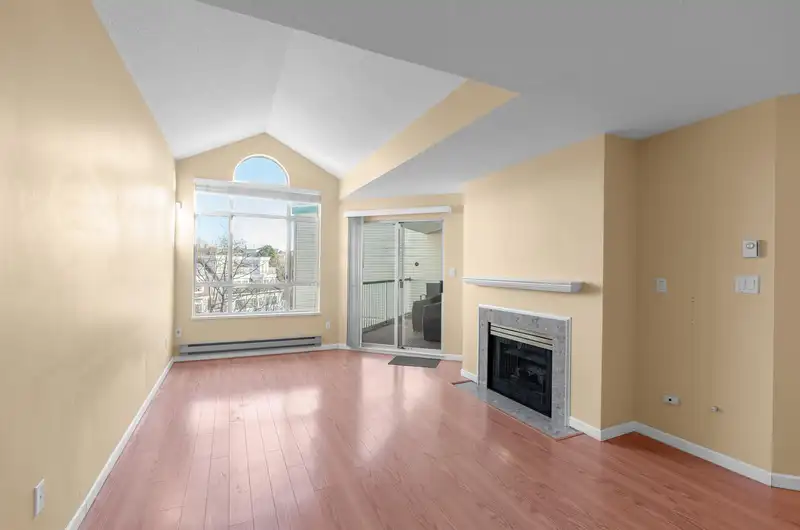 310 8655 JONES ROAD - photo 2 of 18