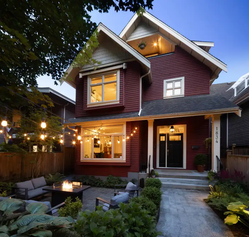 1834 E 6TH AVENUE - photo 1 of 35