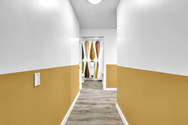 301 370 CARRALL STREET - photo 4 of 25