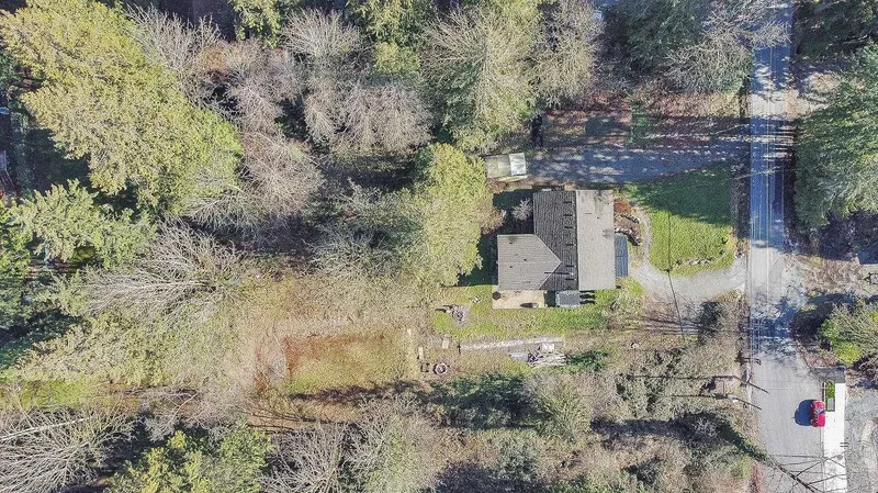 23369 141 AVENUE - photo 4 of 22