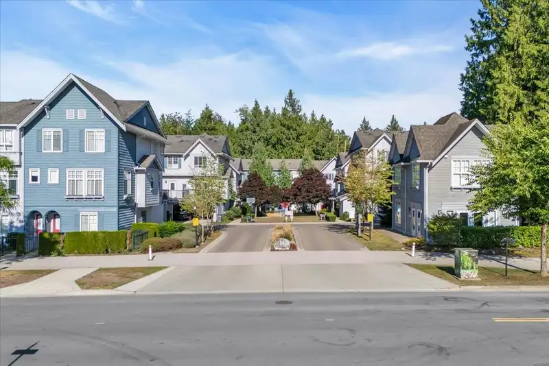 51 5858 142 STREET - photo 1 of 40
