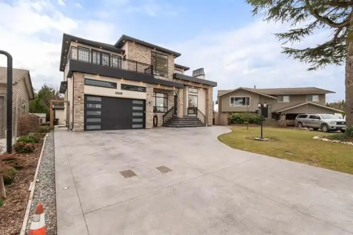 32620 ESQUIMALT TERRACE - photo 1 of 1