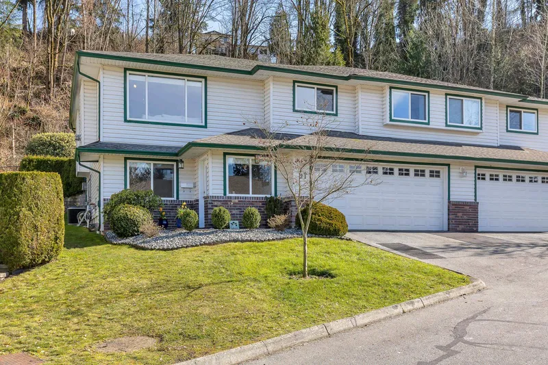 21 34250 HAZELWOOD AVENUE - photo 2 of 25