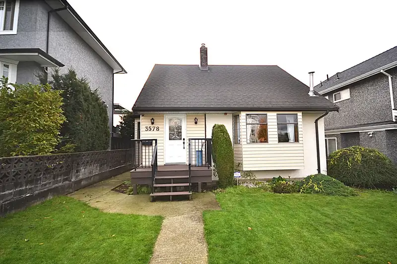 3578 HAIDA DRIVE - photo 1 of 28