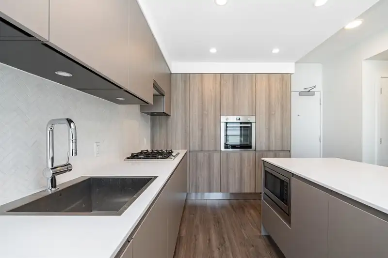 4303 3809 EVERGREEN PLACE - photo 3 of 24