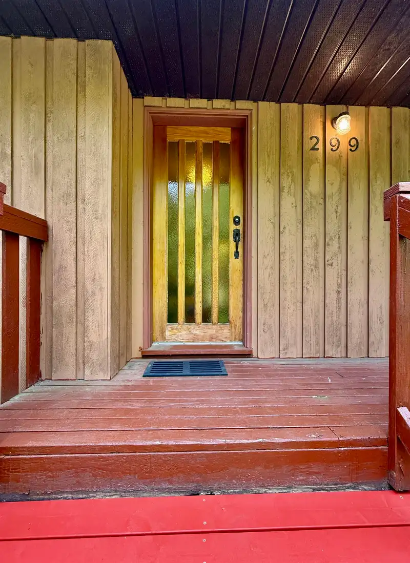 299 KING ROAD - photo 4 of 29