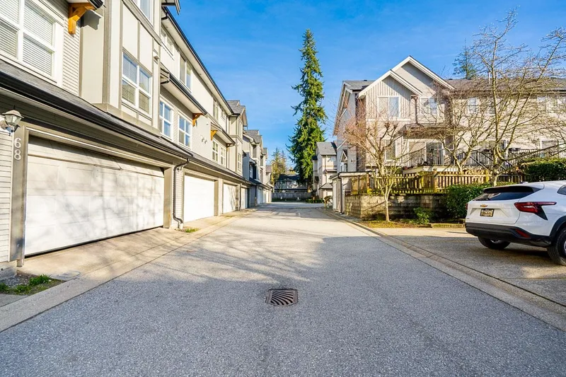 68 12677 63 AVENUE - photo 3 of 25