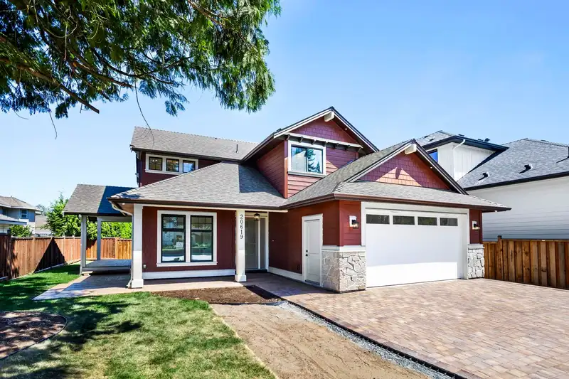 20619 123 AVENUE - photo 1 of 40