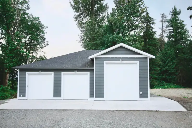 29340 GALAHAD CRESCENT - photo 2 of 40