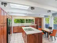 680 ST. ANDREWS ROAD - thumbnail 11
