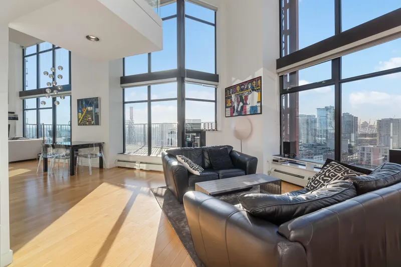 2306 128 W CORDOVA STREET - photo 1 of 15