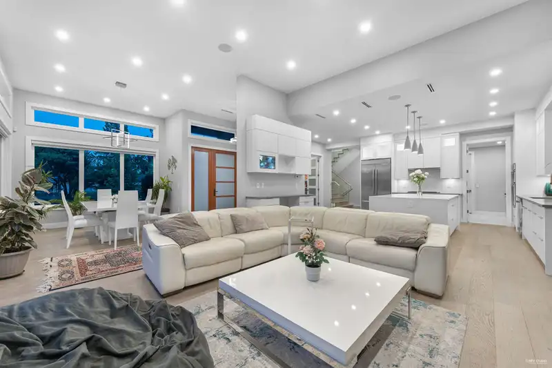 3611 BAIRD ROAD - photo 3 of 30