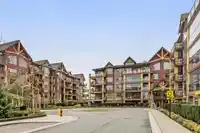 284 8288 207A STREET - thumbnail 32