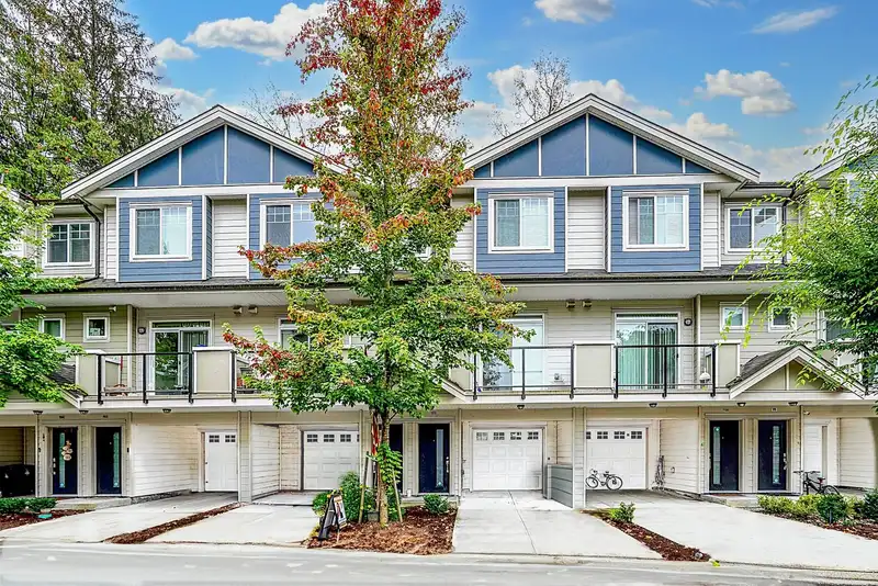 102 13898 64 AVENUE - photo 1 of 24