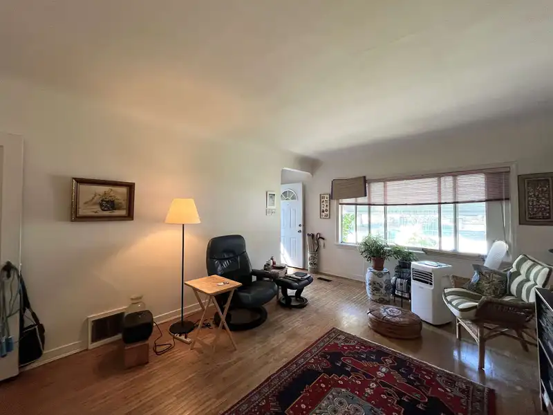 4648 ELGIN STREET - photo 4 of 22
