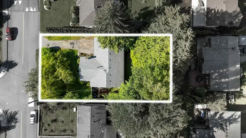 2640 VIEWLYNN DRIVE - photo 3 of 20