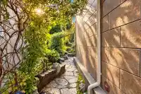 368 E 33RD AVENUE - thumbnail 5