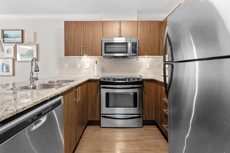 A302 8929 202 STREET - photo 4 of 21