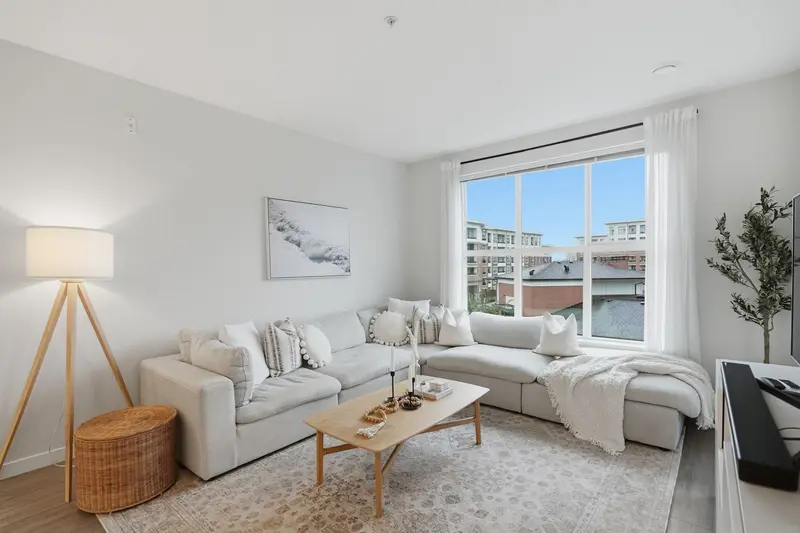 A323 8150 207 STREET - photo 1 of 25