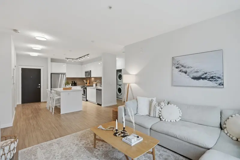 A323 8150 207 STREET - photo 3 of 25