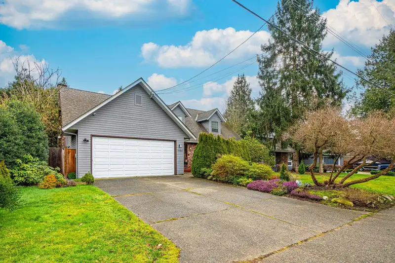 1680 145 STREET - photo 2 of 40