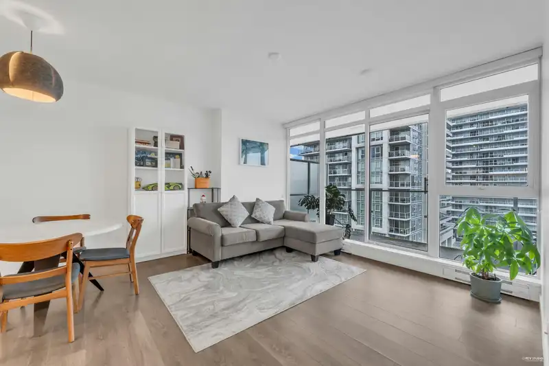 1102 652 WHITING STREET - photo 1 of 35