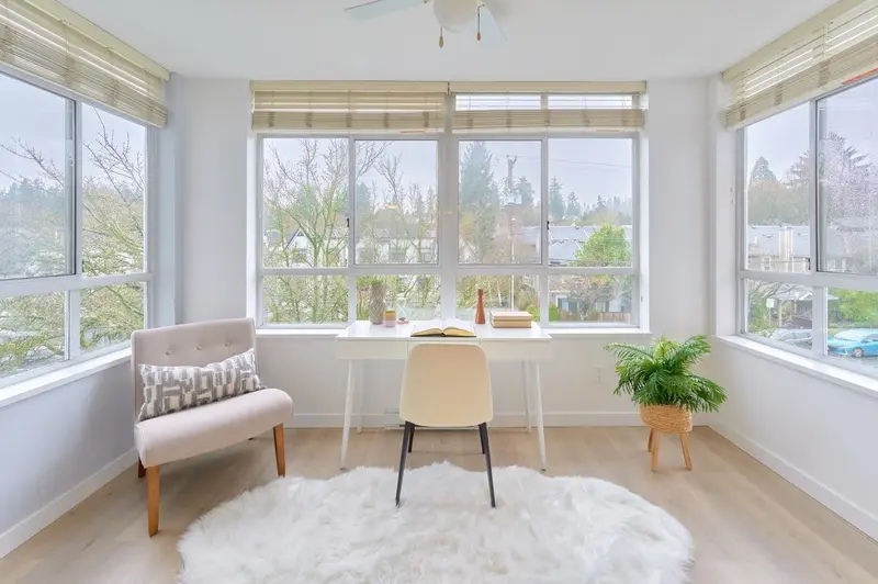 313 855 W 16TH STREET - photo 3 of 25