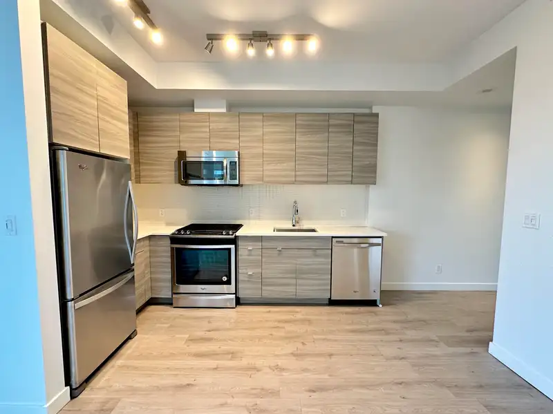 203 200 NELSON'S CRESCENT - photo 4 of 24