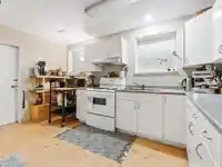 352 E 38TH AVENUE - thumbnail 16