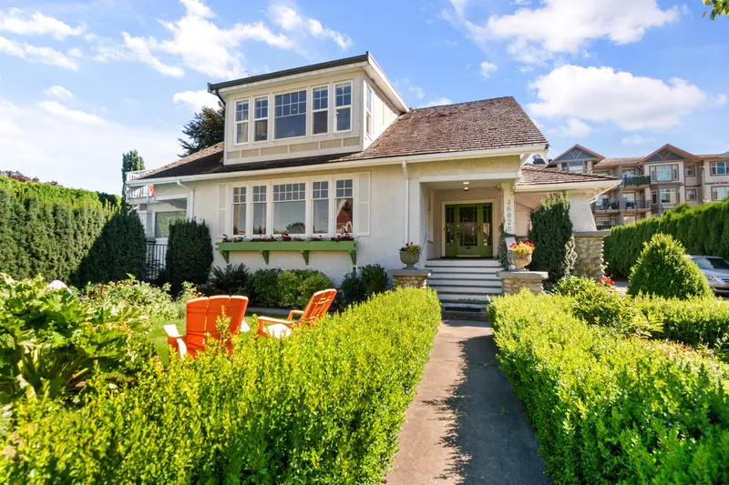 46028 FIRST AVENUE - photo 4 of 25