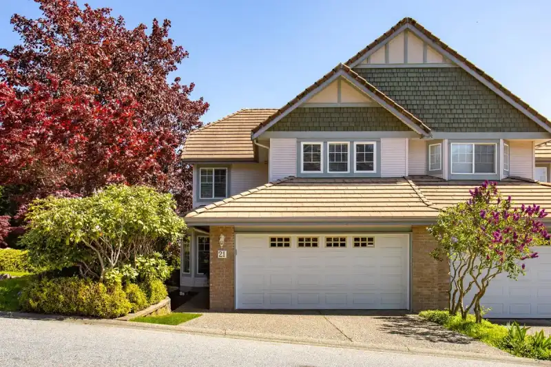 21 1751 PADDOCK DRIVE - photo 1 of 40