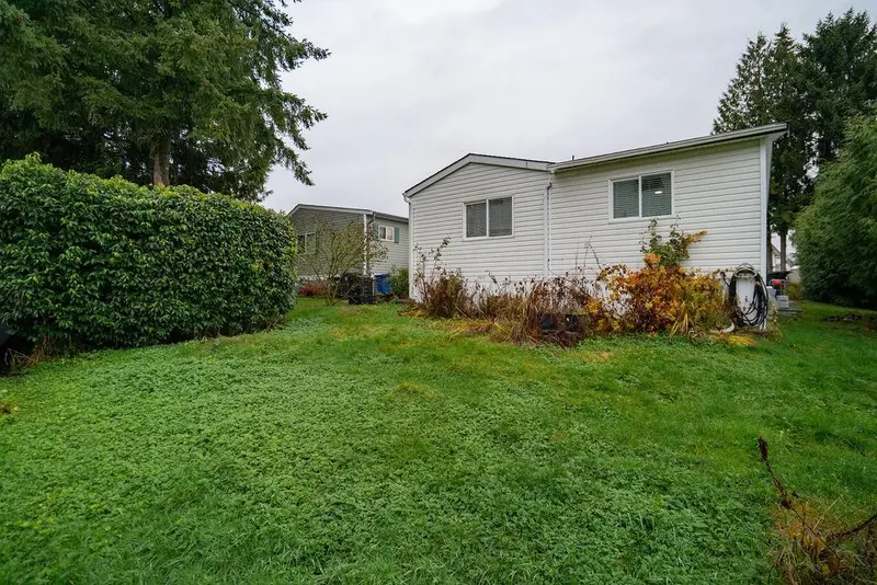 19728 POPLAR PLACE - photo 4 of 25