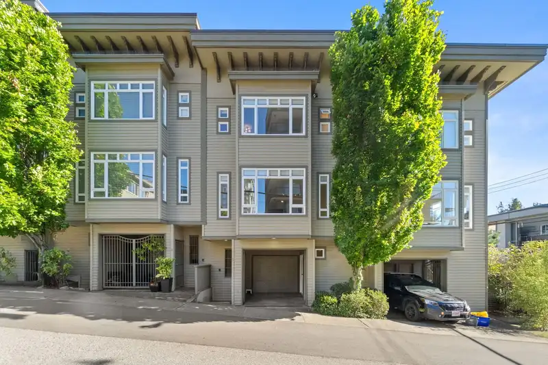 5 119 E 6TH STREET - photo 1 of 26