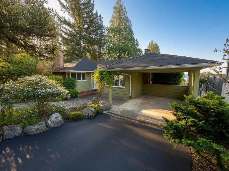 1430 NELSON AVENUE - photo 4 of 30