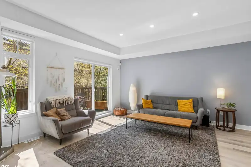 103 2000 PANORAMA DRIVE - photo 4 of 32