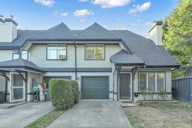 40 18883 65 AVENUE - photo 1 of 36