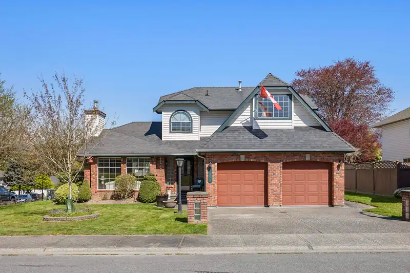23115 124B AVENUE - photo 1 of 39
