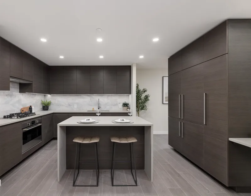 3404 2186 GILMORE AVENUE - photo 1 of 21