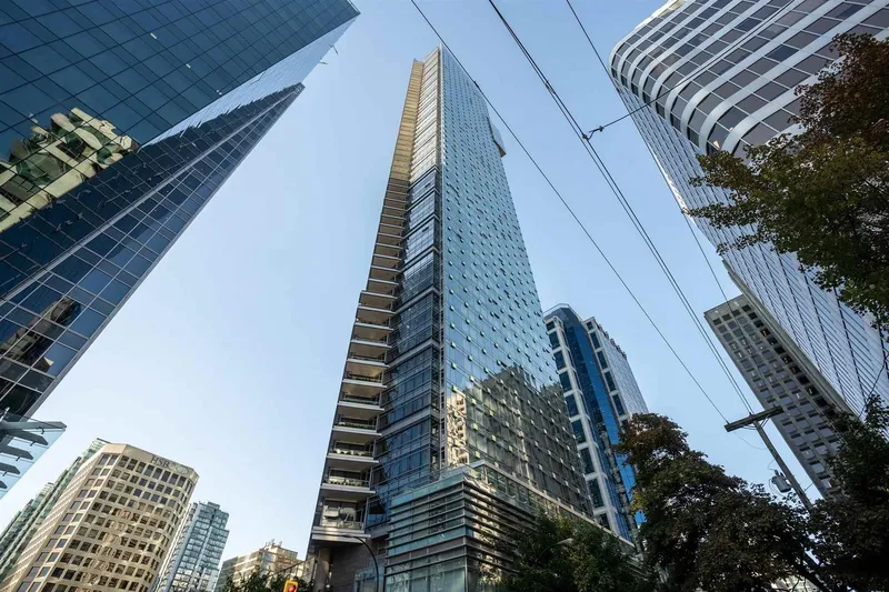 3202 1111 ALBERNI STREET - photo 3 of 25