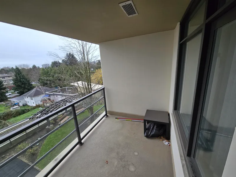 617 9171 FERNDALE ROAD - photo 3 of 24