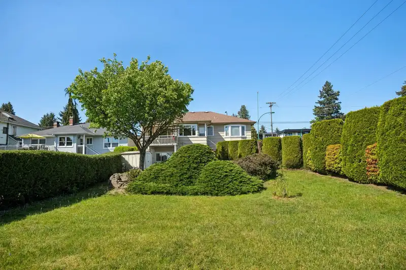 657 E KEITH ROAD - photo 1 of 29