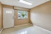 683 GILMORE AVENUE - thumbnail 22